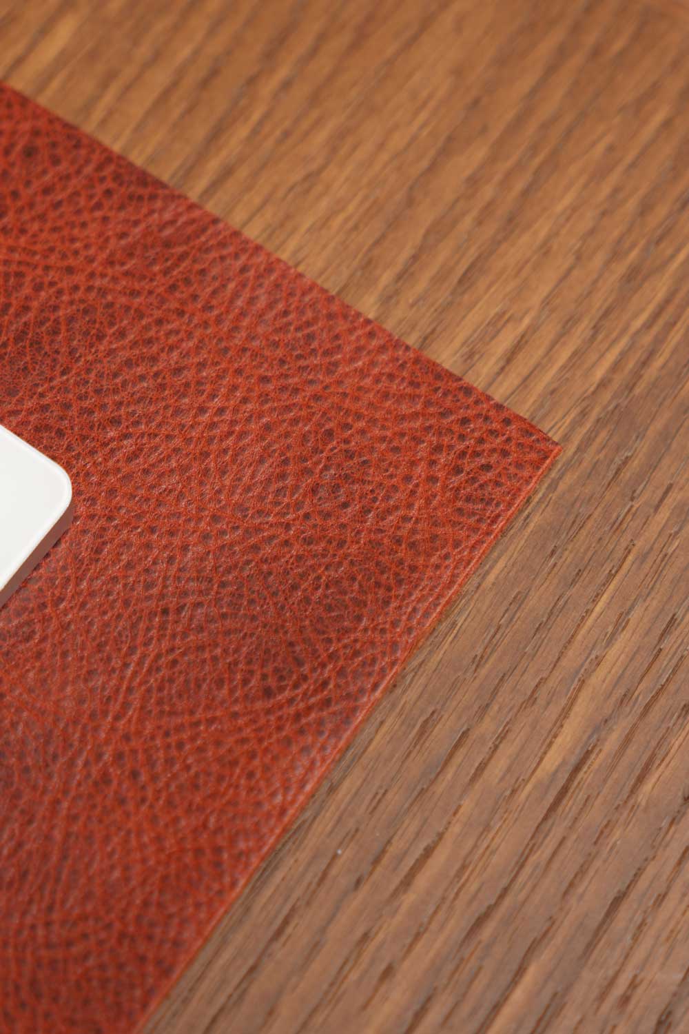 Konyak - Deri Desk Pad